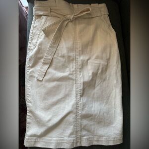 Banana Republic Cream Denim Skirt